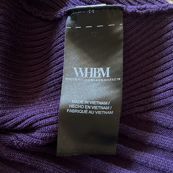 Deep purple women’s medium White House Black Market turtleneck - Picture 5 of 9